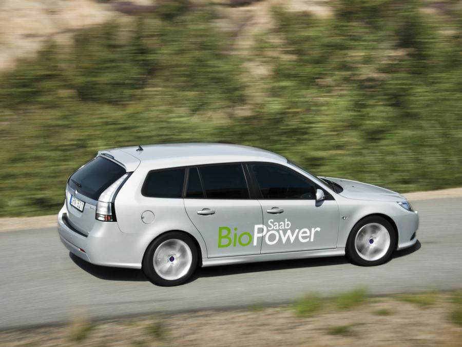  Saab 9-3 BioPower SportCombi 2008 года  (фото 4 из 9)